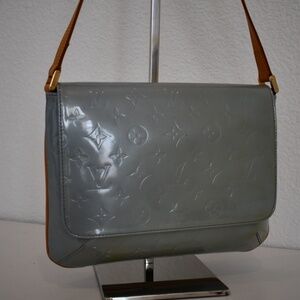 Louis Vuitton Blue Thompson Street Shoulder Bag